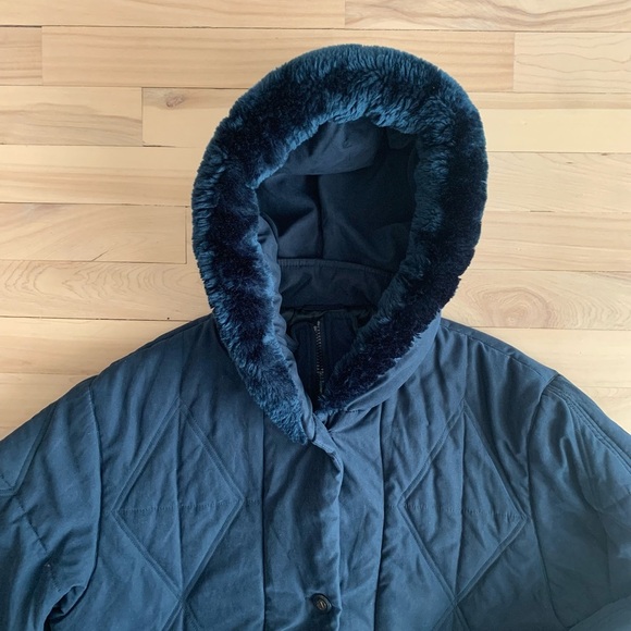 VINTAGE - Oversized Jacket with Quilted Design - Picture 2 of 12